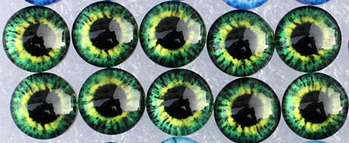 Steklene 3D oči 10mm, green